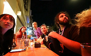 又是抖音挑戰惹禍？實況主戶外聚餐遭屁孩「玩具槍擊」