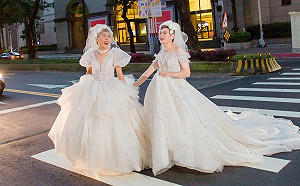 林進和男友穿「絕美婚紗」街頭奔跑！網感動：每種樣貌的愛情都值得祝福