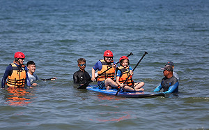 新北首座海上運動中心衝浪、玩SUP