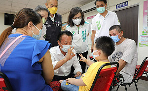 嘉縣＋438 嘉市＋292！嘉市衛生所24日接種嬰幼兒莫德納