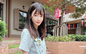 靈魂歌姬「蛋捲」台北信義威秀廣場開唱！網：狠角色