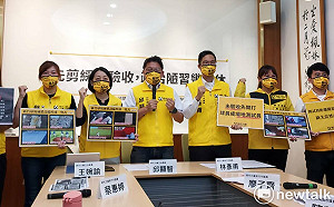 「新竹棒球場未驗收先開打！」時力：把球員當場地測試員