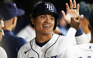 張育成再度發威！敲安還跑回首分