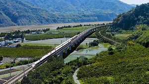 花蓮「鐵路立體化鐵」卡關惹議 交通部：未拖延、經費早撥付 