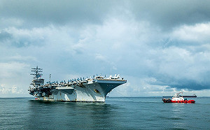 裴洛西訪台計畫恐引共軍妄動 雷根號航空母艦一路向北行駛靠近台灣