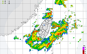 低壓帶籠罩全台雲層變厚 午後對流旺盛降雨機率增