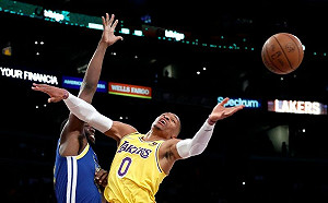 Westbrook被調侃 Iguodala雪中送炭