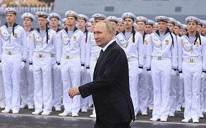 普丁海軍節最新表態 專家：有這3個非比尋常的細節....