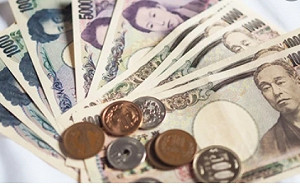 牽一髮動全身！憂裴洛西訪台引發中美對立 日圓兌美元匯率「大幅上漲」