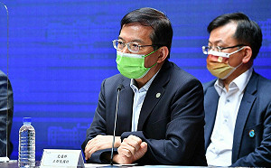 中共軍演常態化怎麼辦？王國材：發布飛航公告隨時注意航安