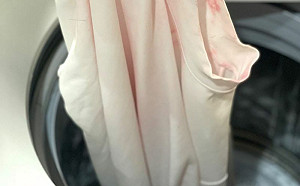 別用漂白劑！日專家教白衣服還原法