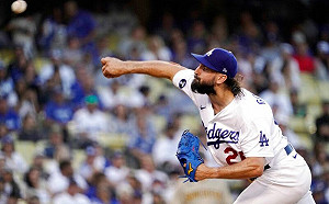 宇宙大對決首戰 道奇給教士下馬威