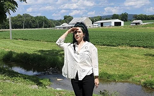 可怕的男友視角！丹妮婊姐挑戰「最爛讚數」：每一張都很醜