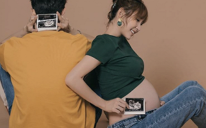 第一個父親節！粿粿臨盆倒數曝一家三口沙龍照