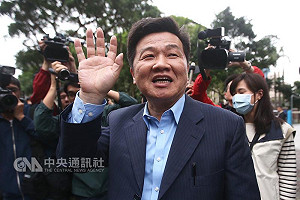 檢調查內線交易 約談復航法務長