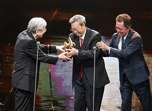 張永祥獲終身成就獎 感受金馬年輕生命力