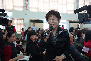 洪秀柱：蔣經國開放黨禁、報禁才是轉型正義