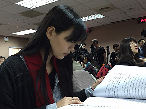 張懸：神聖的民法應被挑戰 不應為歧視服務