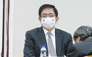 管中閔抄襲案爆與林智堅案超像 網：2案並列台大校史