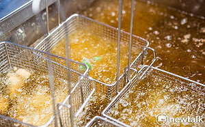 食用油含致癌物？消基會「3建議」教你挑選好油