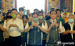 林智堅退選隔天就合體 鄭文燦：變換隊形、以攻換守