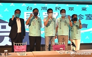 民眾黨北中南大串聯  啟動「民眾急診室–全台服務」系統