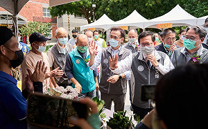 張善政被指與親中小黨互動密切 鄭運鵬：應向市民說明