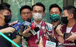 桃園鐵三角合照沒找林智堅? 鄭運鵬：退選後他有自己要忙的事