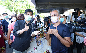 回應柯文哲質疑  陳其邁：希望明年台北燈會辦得更好