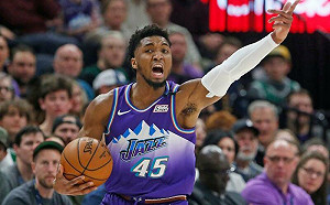 尼克出5首輪2球員　換不到Mitchell