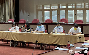 台北人口流失比高雄嚴重 柯文哲被嗆「民眾黨不知黨主席的醜」竟回：對