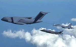 炫武！解放軍秀肌肉 運油-20、殲-20、殲-16「同框」