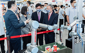 民進黨新北市長參選人林佳龍：整合台灣智慧製造國力進軍國際