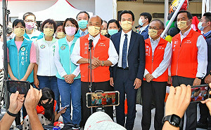 郭台銘點名去職 蘇貞昌：講蔡清祥、徐國勇尸位素餐 失準失真啦