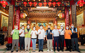 林佳龍走訪新北三芝、淡水  暢談首都海洋門戶計畫