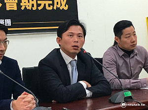 回擊柯建銘抹黑說  黃國昌：指著別人罵才對？