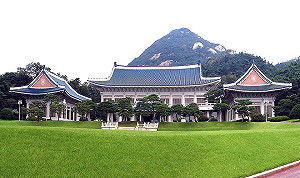 韓親信干政案 前幕僚長等人被禁出境