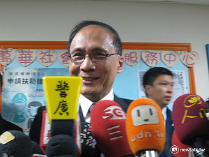 國旅卡新制惹怒公務員  林全考慮放寬