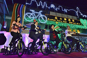 點亮聖誕燈 高雄打造低碳綠能哈瑪星