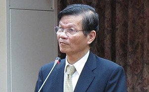 翁啟惠遭起訴 中研院：意外但尊重