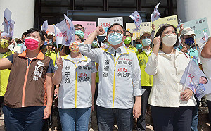劉櫂豪登記參選：給饒慶鈴4年夠了！「造好」新台東 台東值得更好生活
