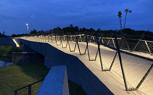 青春山海線再添動能 新北萬里區大鵬停車場暨景觀橋完工啟用