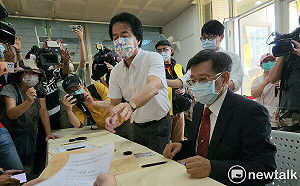 受陳其邁委託代辦登記  楊明州：希望市民再給市長機會