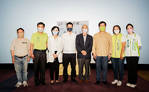 鄭麗君：推薦紀錄片也推薦林佳龍 吳晟幽默自薦擔任林佳龍新北市政顧問