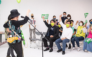 林佳龍發布競選歌曲《新北大翻新》 滾動選戰熱力