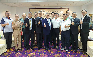 秋節前夕  新北議長蔣根煌慰勞國軍贈加菜金