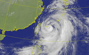 中颱「軒嵐諾」今晚觸陸！新北等3縣市已疏散撤離逾600人