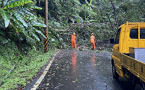 颱風風雨釀尖石山區停電  台電搶修中