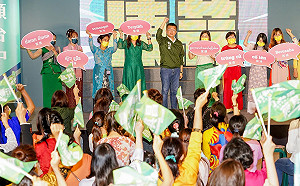 蔡其昌成立新住民姐妹後援會 承諾上任成立新住民事務科