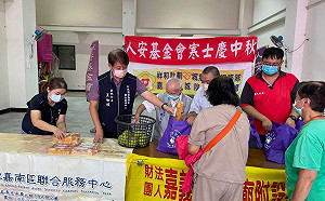 人安嘉義站助寒士重返職場  順利就業迎中秋